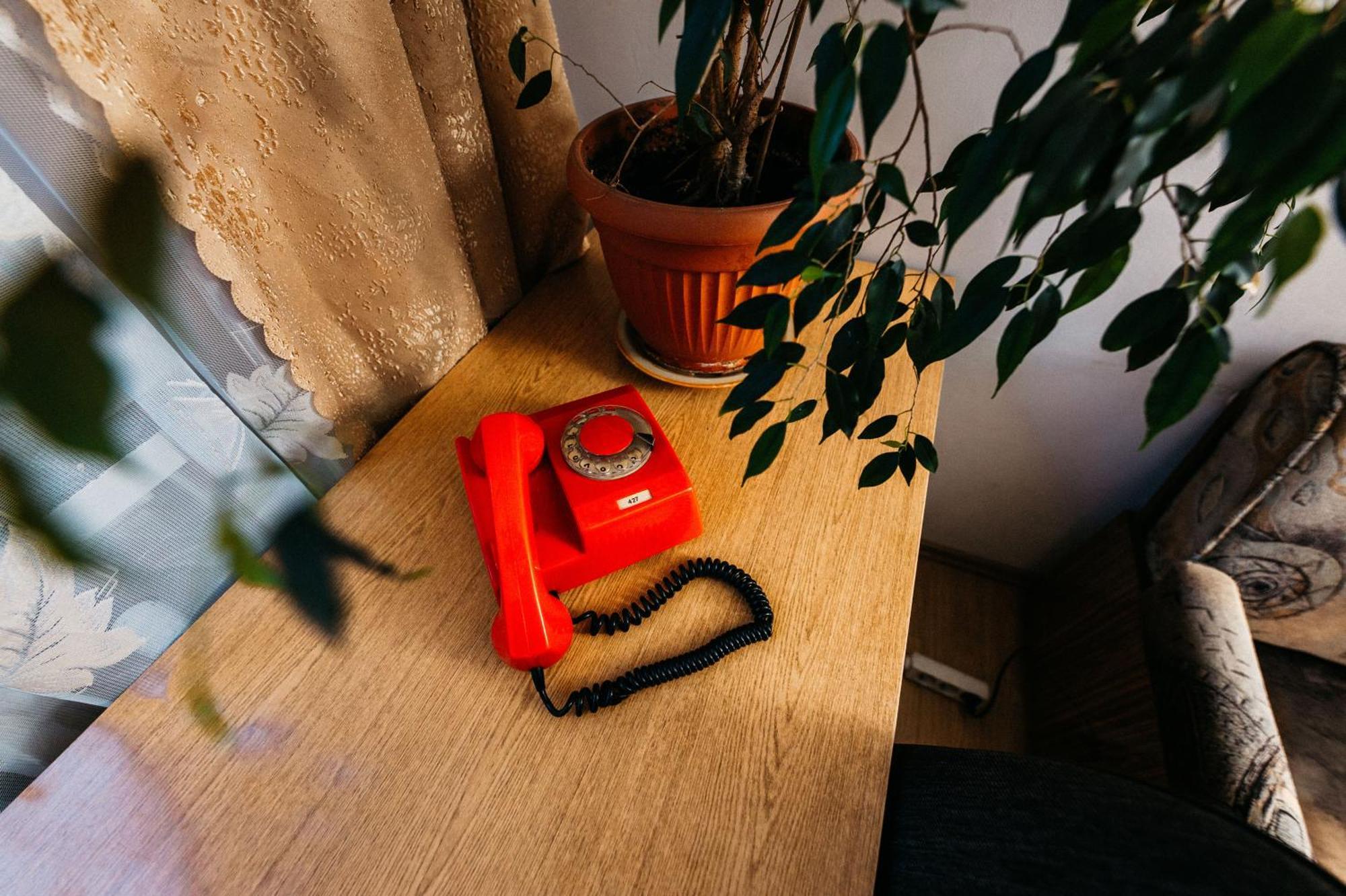 Feel The Old Socialist Style Apartment Cracovie Extérieur photo